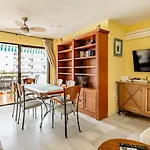 Carihuela Apartment *