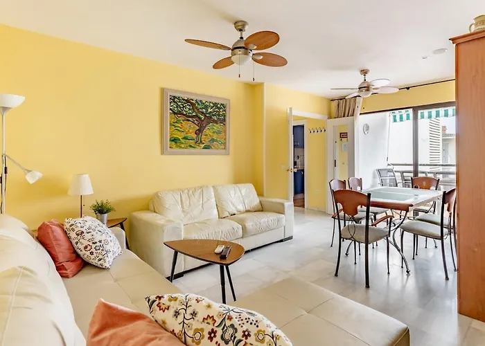 Carihuela Lejlighed Torremolinos